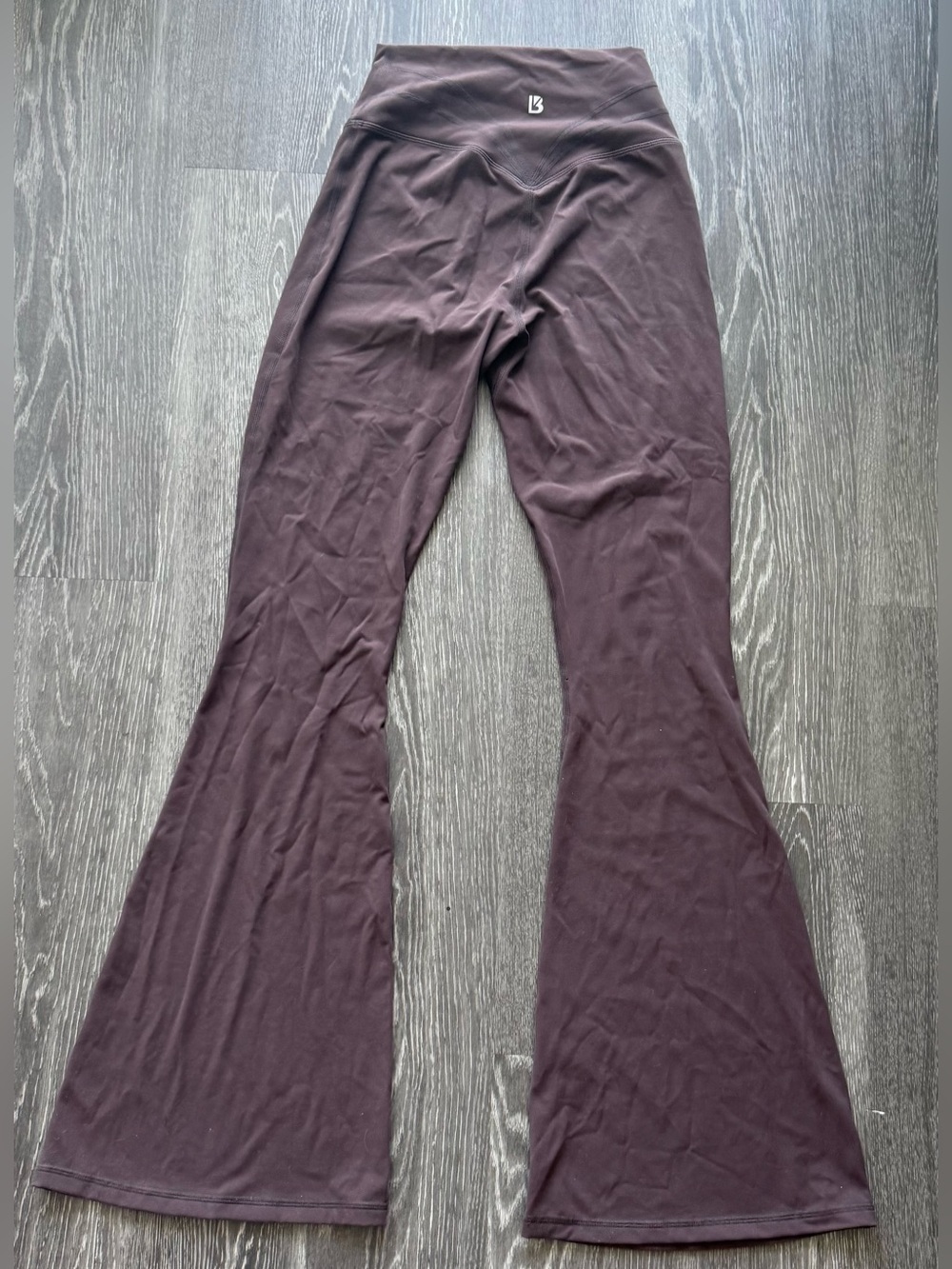 Buffbunny legacy flare legging in Journey Brown - Picture 4 of 7